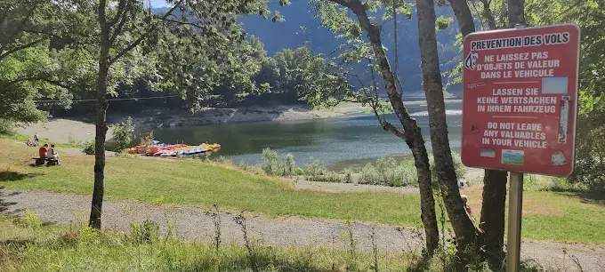 Location de Pédalo au lac de Kruth : découvrez un écrin de nature et de loisirs aquatiques